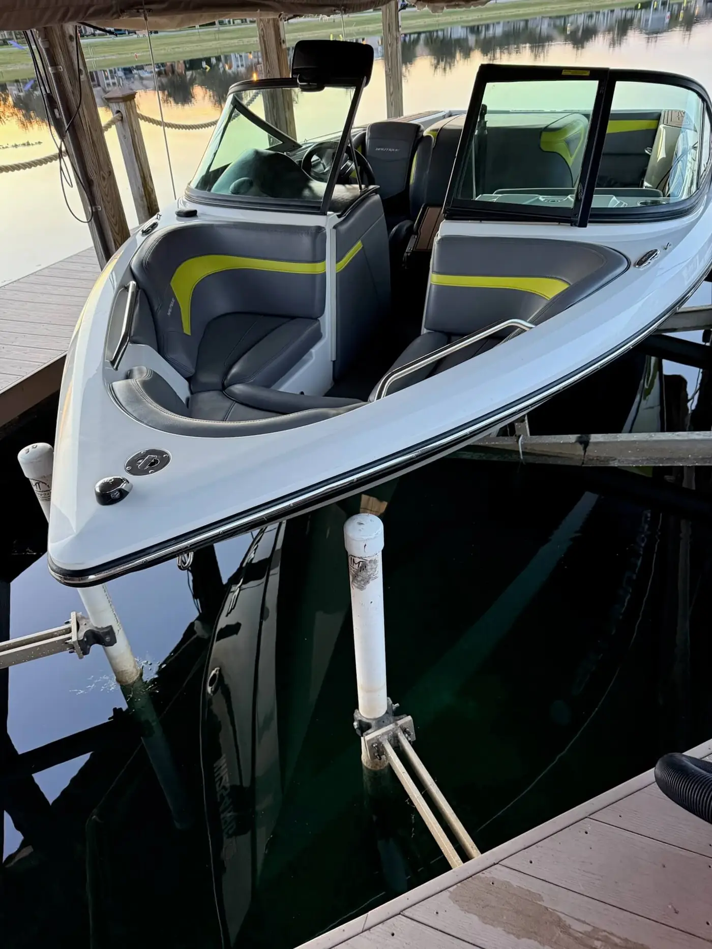 Boat detailing